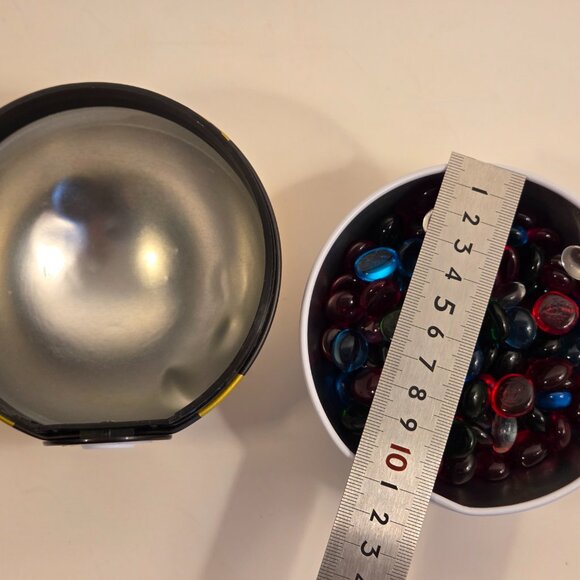 Ultra Ball Pokémon storage/candy bowl, 13 cm - Picture 4 of 4